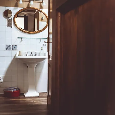 Chiama Ride The Beauty Apartamento *