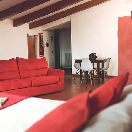 Chiama Ride The Beauty Apartamento Asís