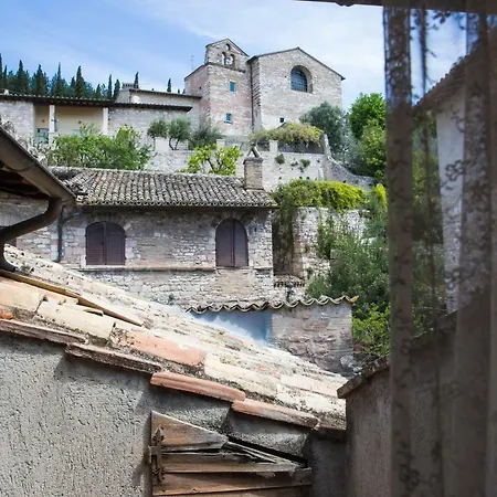 Chiama Ride The Beauty Assisi